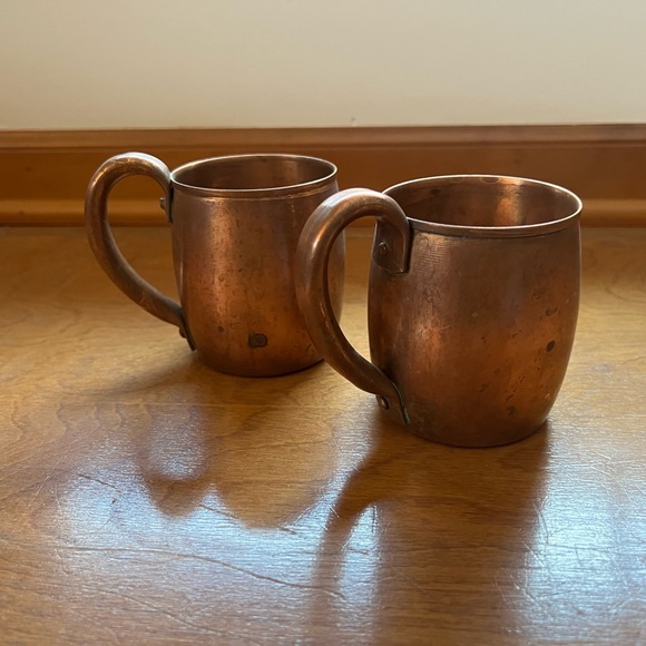 Two Vintage Solid Copper Cups - Picture 2 of 3